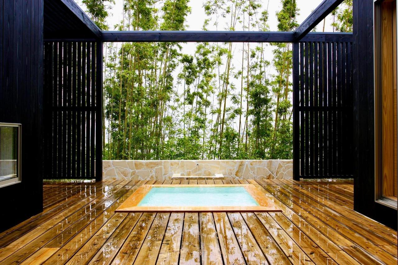Tara Dakeonsen Kanigoten ภายนอก รูปภาพ